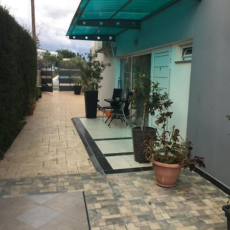 Livadia Studio Paphos Luaran gambar