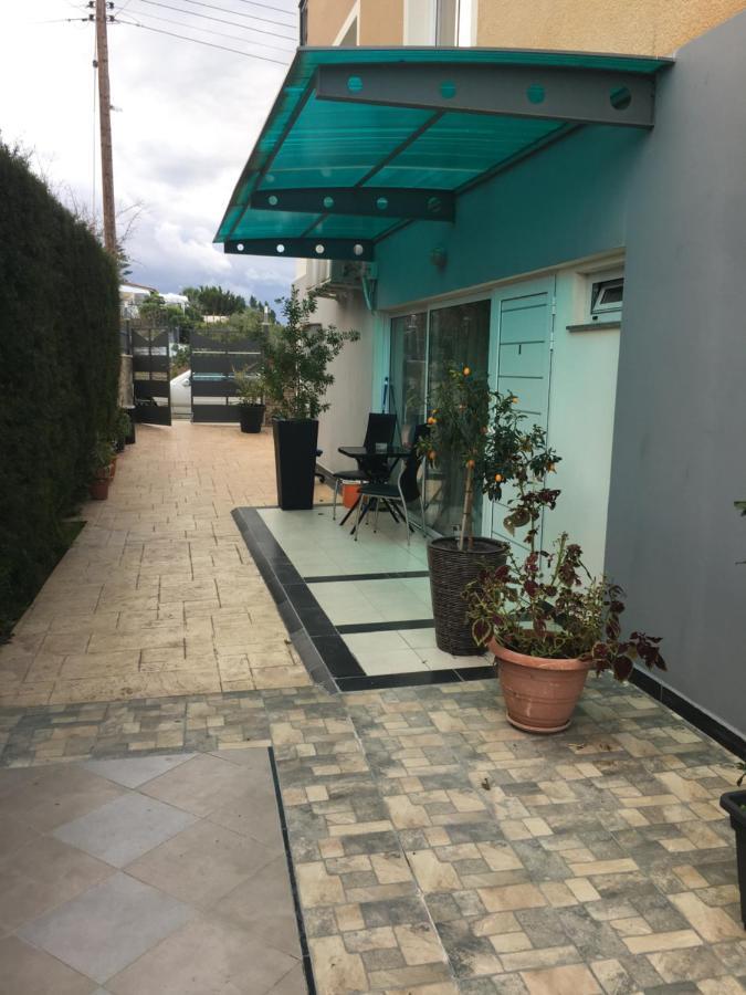 Livadia Studio Paphos Luaran gambar
